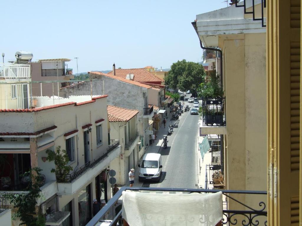 Nafpaktos Apartment And Studios In Port Exterior foto