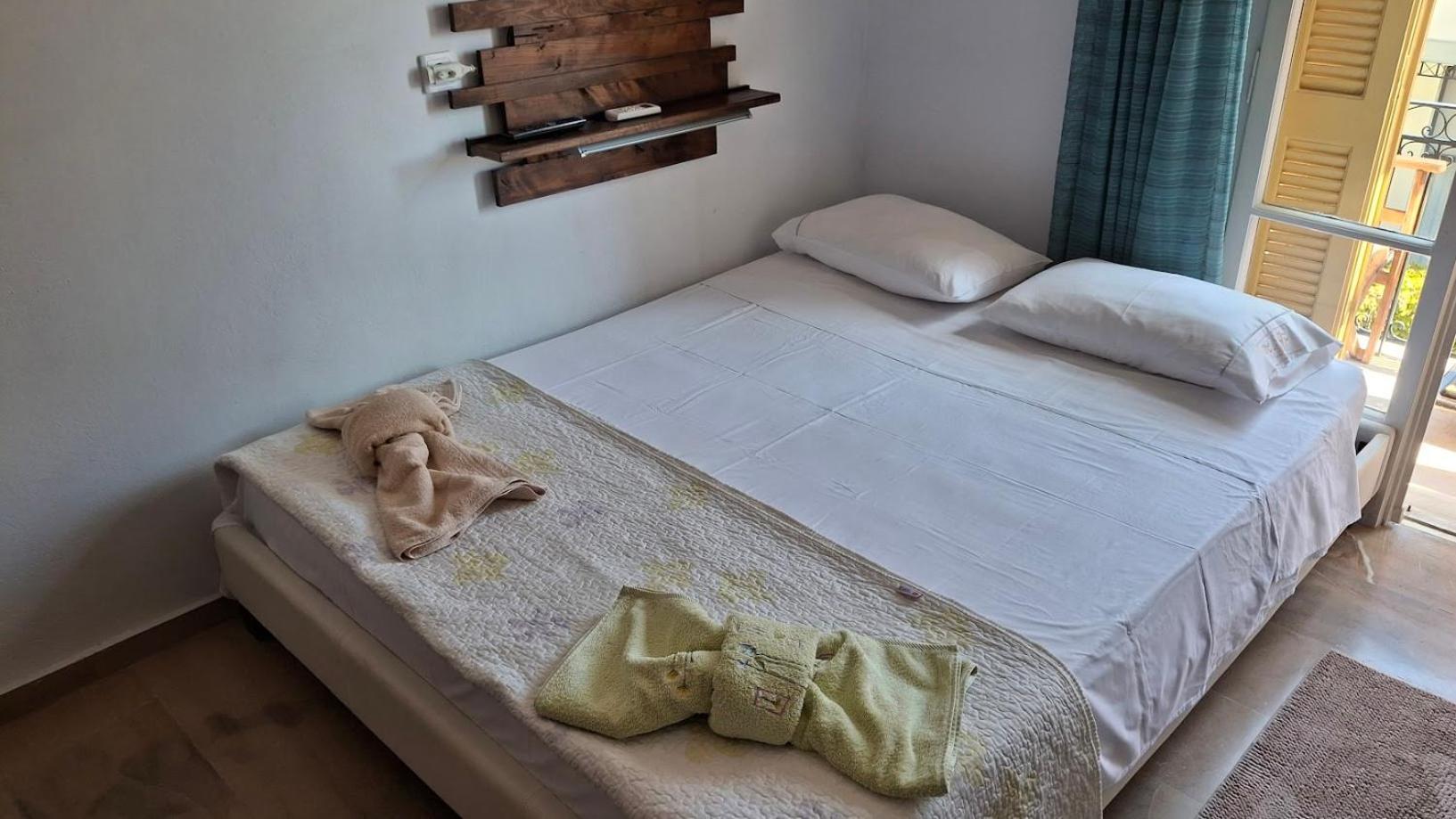 Nafpaktos Apartment And Studios In Port Quarto foto